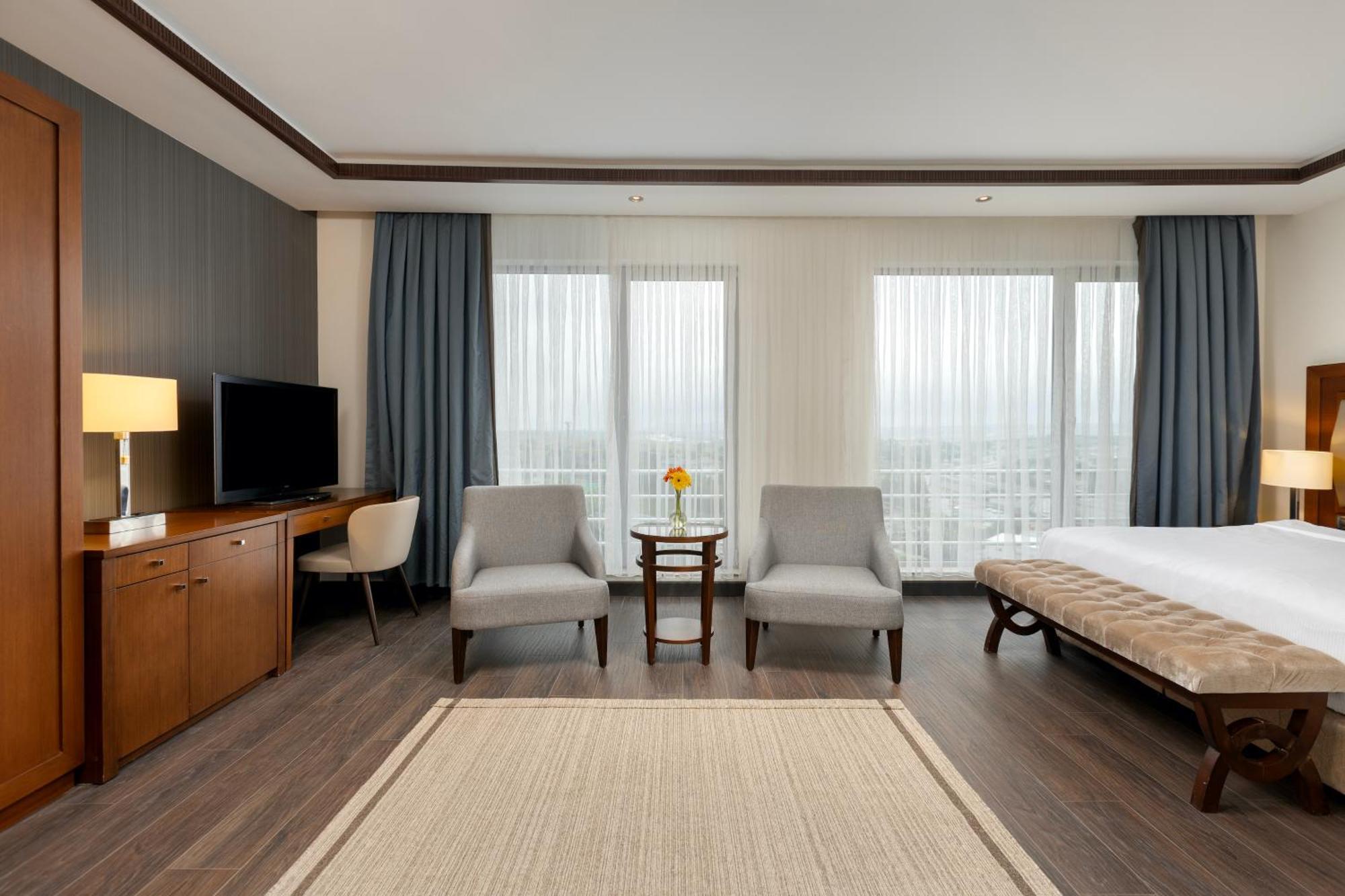 미라클 이스탄불 아시아 에어포트 호텔 앤 스파 외부 사진 A room at the hotel